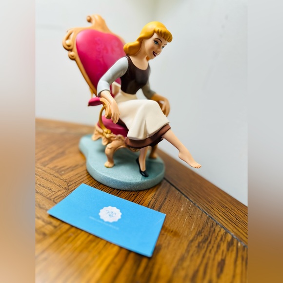 Disney - Picture 7 of 7